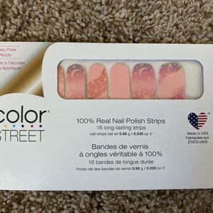 Color street, star crossed